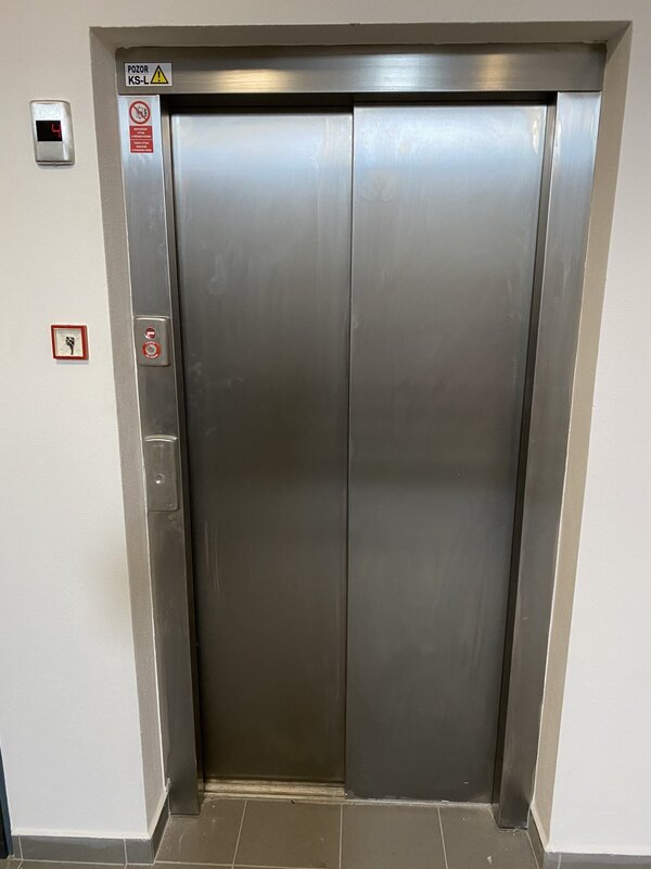 PRONÁJEM NOVÉHO BYTU 1+KK, U AREÁLU, TÁBOR