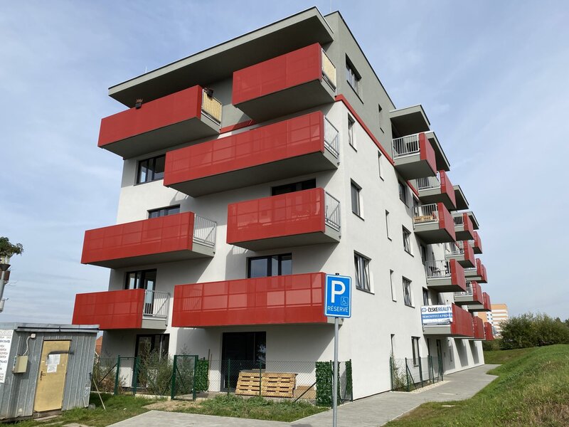 PRONÁJEM NOVÉHO BYTU 1+KK, U AREÁLU, TÁBOR