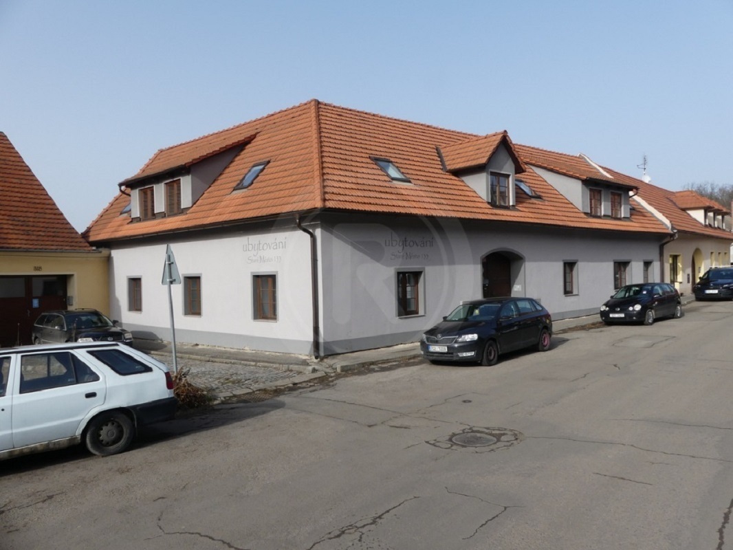 PRODEJ BYTOVÉHO DOMU SE 6 BYTY, STARÉ MĚSTO, NETOLICE
