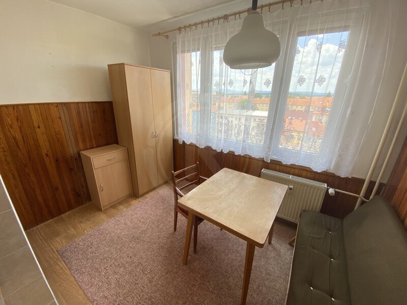 PRONÁJEM BYTU 2+1 S BALKONEM, LIDICKÁ TŘ., ČESKÉ BUDĚJOVICE
