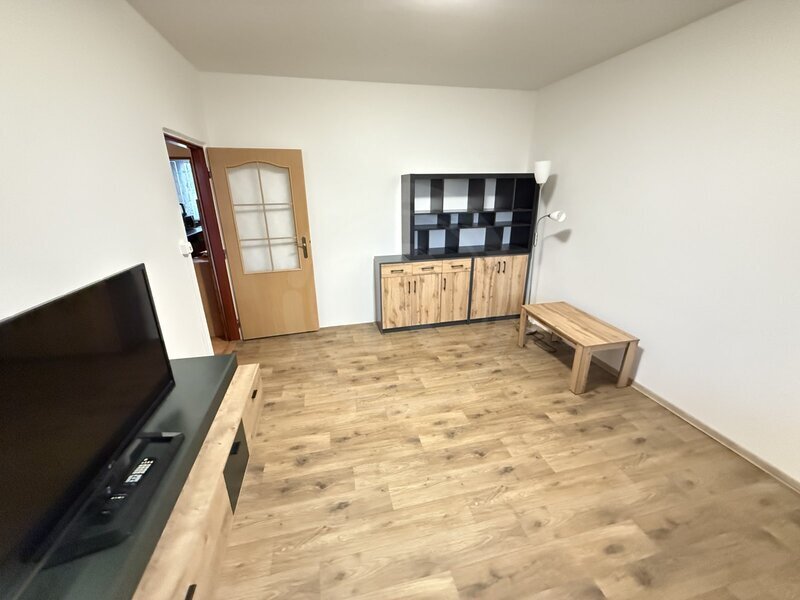 PRONÁJEM BYTU 2+1 S BALKONEM, LIDICKÁ TŘ., ČESKÉ BUDĚJOVICE