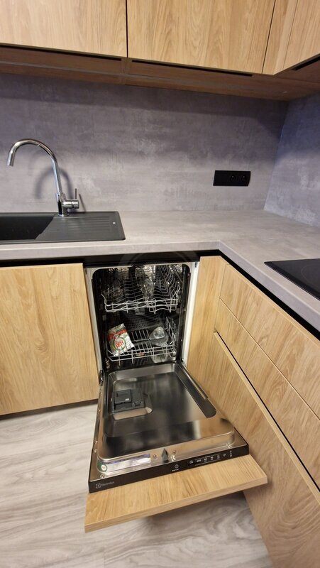 PRONÁJEM BYTU 2+KK SE ZAHRADOU, ŠROUBÁRENSKÁ, Č. BUDĚJOVICE