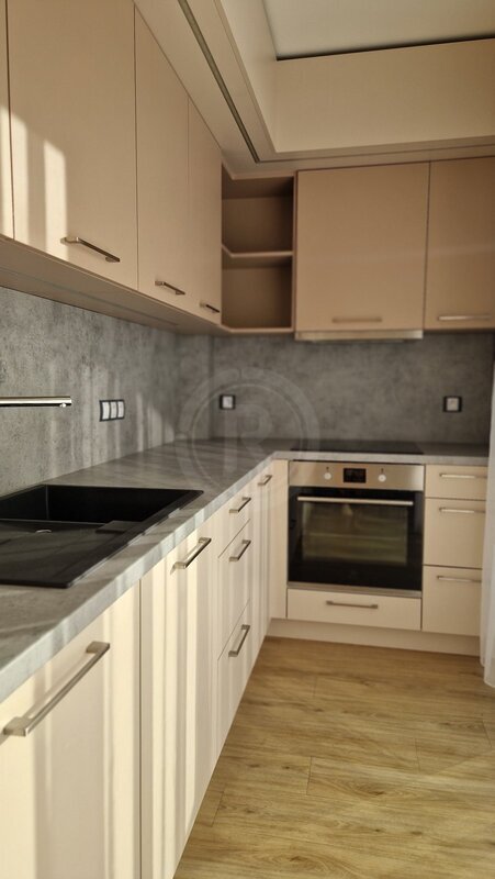 PRONÁJEM BYTU 2+KK S TERASOU, K JEZÍRKŮM, ČESKÉ BUDĚJOVICE