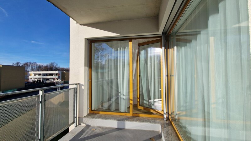 PRONÁJEM BYTU 2+KK S TERASOU, K JEZÍRKŮM, ČESKÉ BUDĚJOVICE