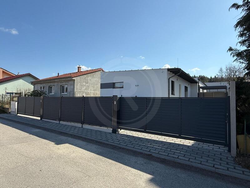 PRODEJ PŘÍZEMNÍHO RD, VČELNÁ, ČESKÉ BUDĚJOVICE