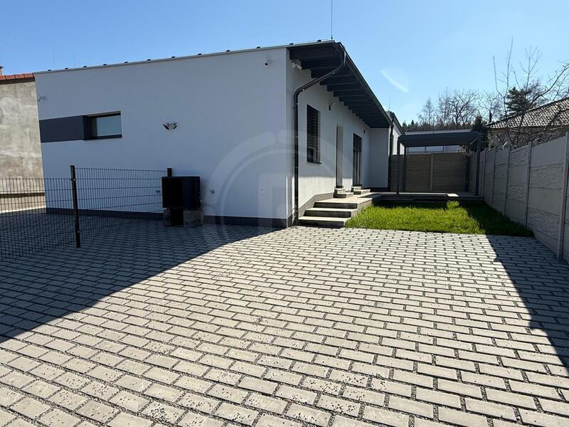 PRODEJ PŘÍZEMNÍHO RD, VČELNÁ, ČESKÉ BUDĚJOVICE