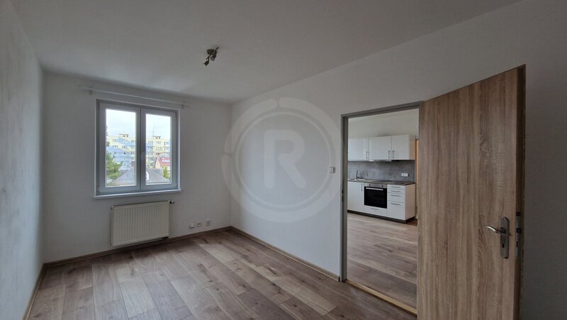 PRONÁJEM BYTU 2+KK, FRÁNI ŠRÁMKA, Č. BUDĚJOVICE