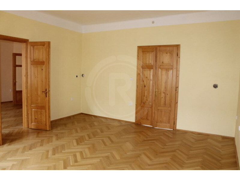 PRODEJ ČINŽOVNÍHO DOMU, JERONÝMOVA, ČESKÉ BUDĚJOVICE