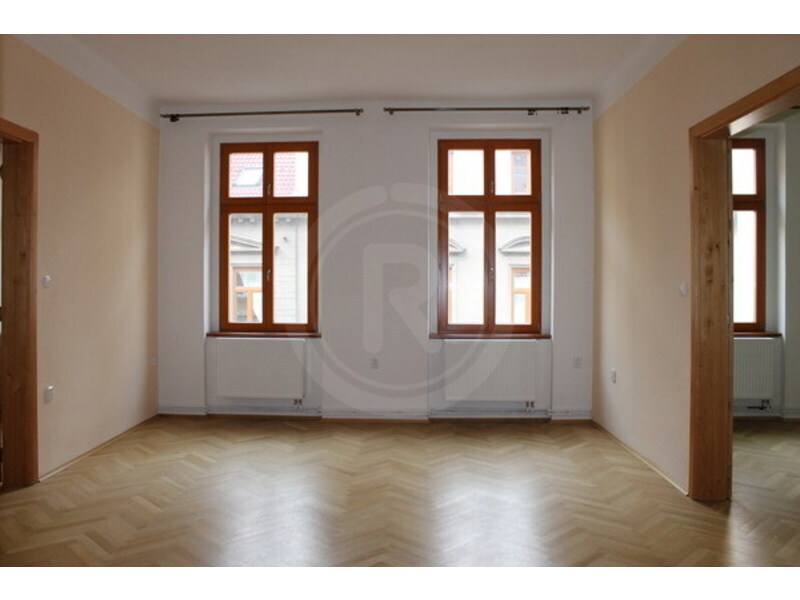PRODEJ ČINŽOVNÍHO DOMU, JERONÝMOVA, ČESKÉ BUDĚJOVICE
