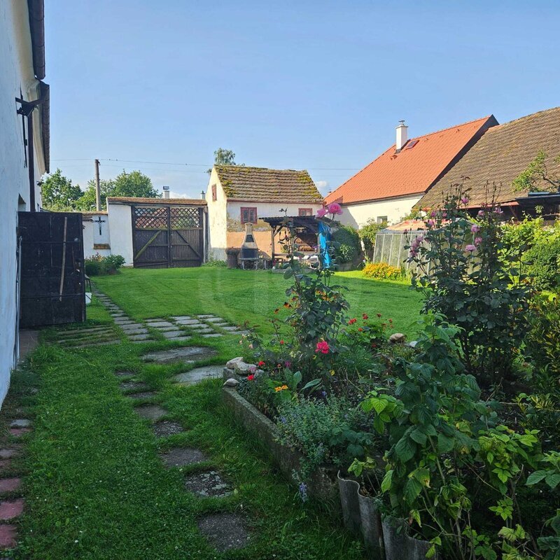 PRODEJ RODINNÉHO DOMU, HAKLOVY DVORY, ČESKÉ BUDĚJOVICE