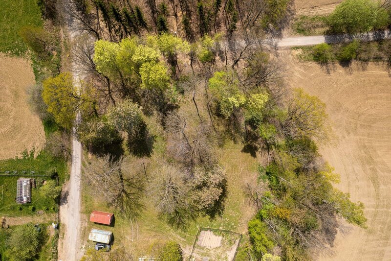 PRODEJ STAVEBNÍ PARCELY 1.980 m2 V LESOPARKU, LIBNÍČ