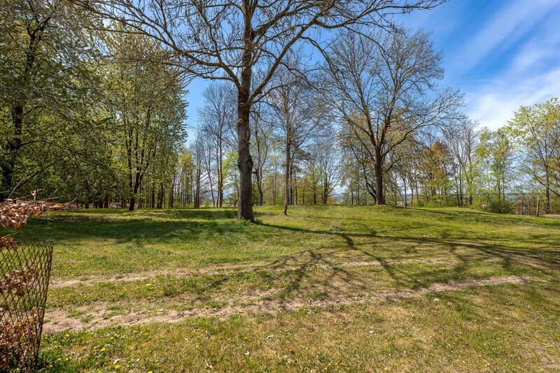 PRODEJ STAVEBNÍ PARCELY 1.980 m2 V LESOPARKU, LIBNÍČ