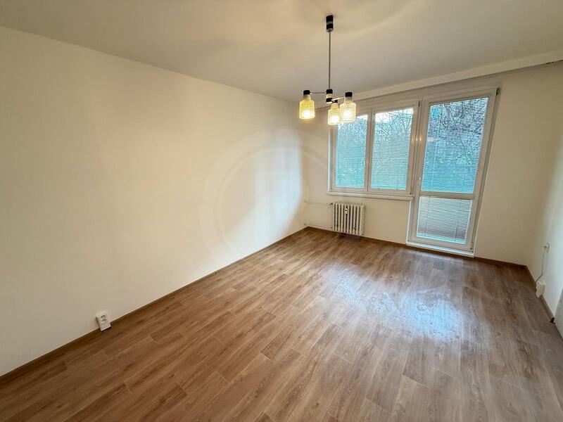 PRONÁJEM BYTU 2+1 S BALKONEM, BUDIVOJOVA, Č. BUDĚJOVICE