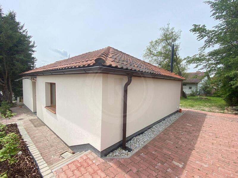 PRONÁJEM RD 2+KK S TERASOU A ZAHRADOU, HRDĚJOVICE