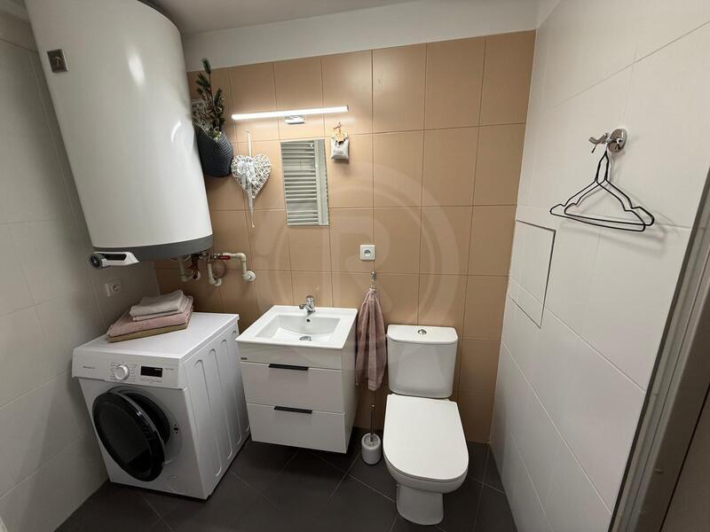 PRONÁJEM BYTU 1+KK, NÁMĚSTÍ ŠIMONA LOMNICKÉHO, ŠEVĚTÍN