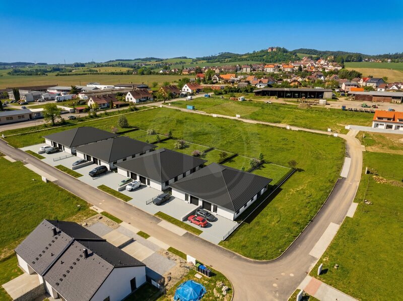 PRODEJ NOVOSTAVBY DVOJDOMU 4+KK S GARÁŽÍ, ZLIVICE