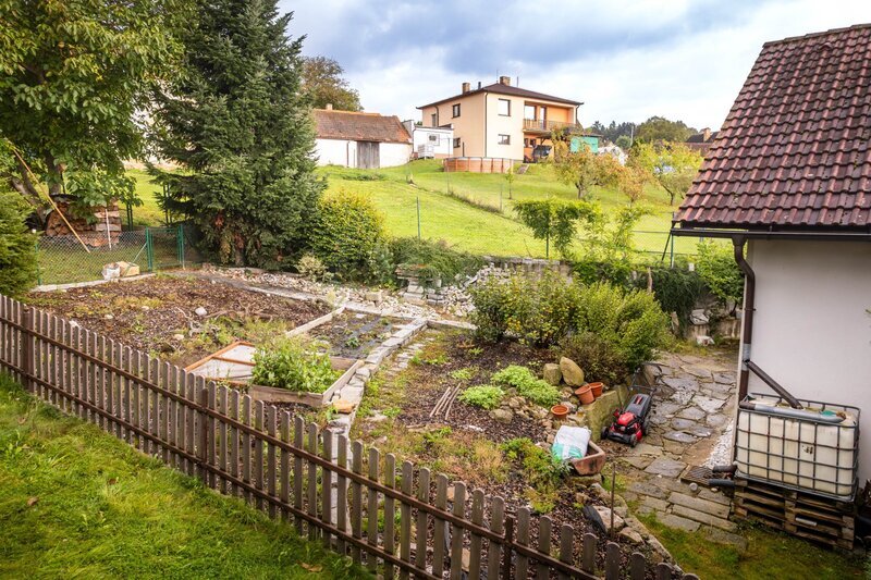PRODEJ RODINNÉHO DOMU, POD STRÁNÍ, HŮRY U Č. BUDĚJOVIC