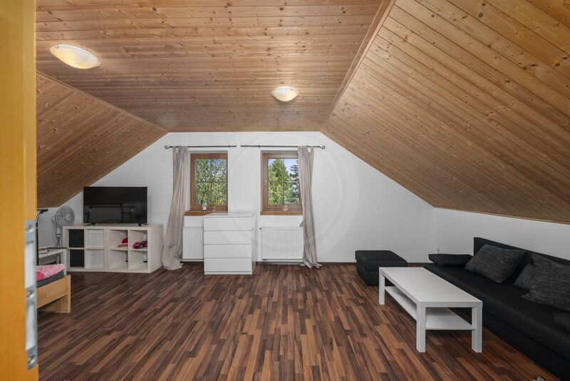 PRODEJ RODINNÉHO DOMU, POD STRÁNÍ, HŮRY U Č. BUDĚJOVIC