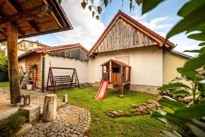 PRODEJ RODINNÉHO DOMU, POD STRÁNÍ, HŮRY U Č. BUDĚJOVIC