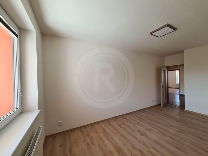 PRONÁJEM BYTU 3+KK S TERASOU, RIEGROVA, ČESKÉ BUDĚJOVICE