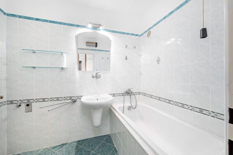 PRODEJ ZDĚNÉHO BYTU, J. Š. BAARA, CENTRUM ČESKÝCH BUDĚJOVIC