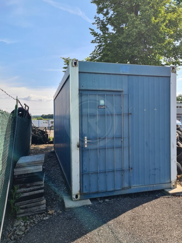 PRONÁJEM ZPEVNĚNÉ PLOCHY 900 M2, ČEŠNOVICE U ČB