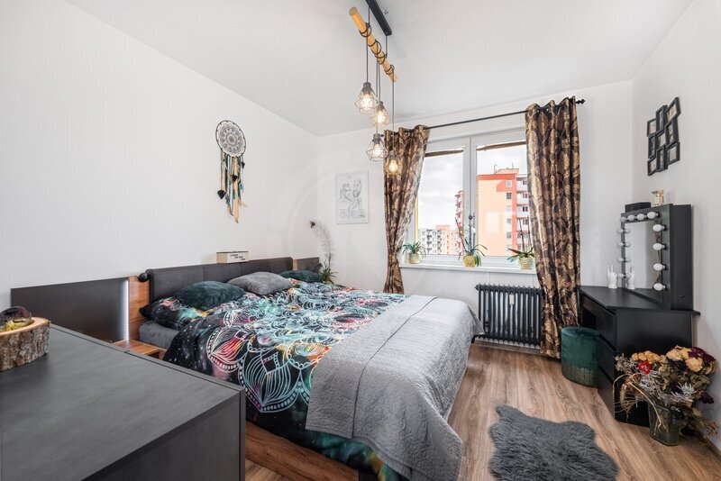 PRODEJ BYTU 3+1 S BALKONEM, LHENICKÁ, ČESKÉ BUDĚJOVICE