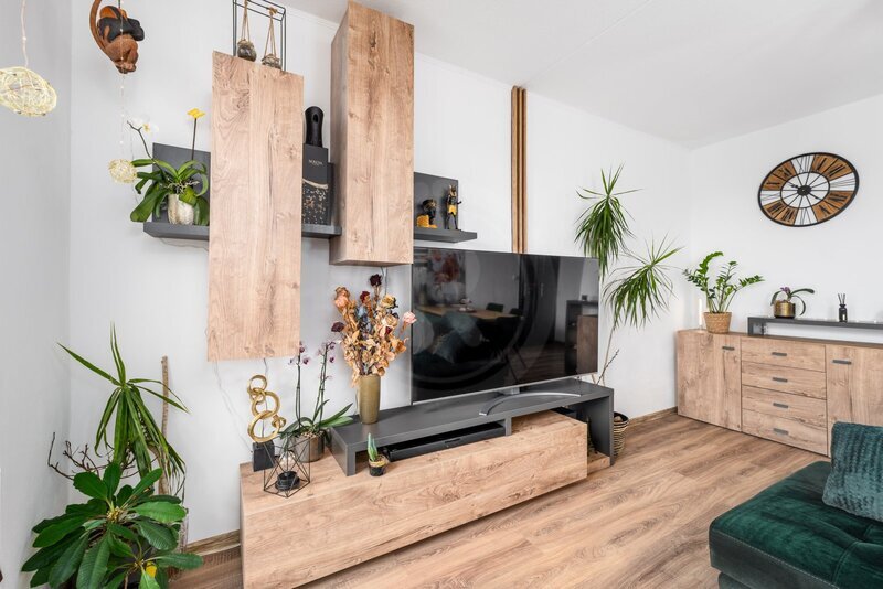 PRODEJ BYTU 3+1 S BALKONEM, LHENICKÁ, ČESKÉ BUDĚJOVICE