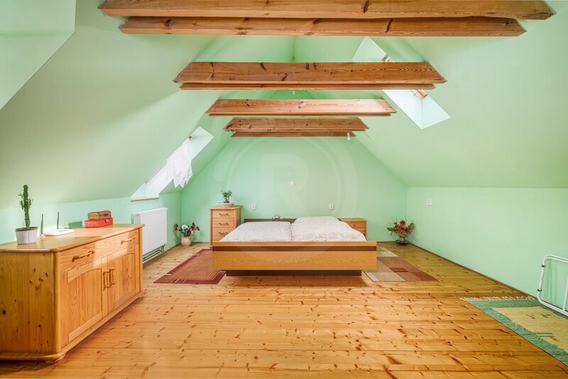 PRODEJ RODINNÉHO DOMU 3+1, NÁMĚSTÍ, KŘEMŽE