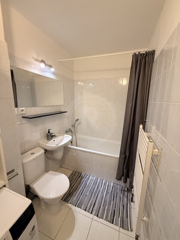 PRONÁJEM BYTU 1+KK, FRÁNI ŠRÁMKA, ČESKÉ BUDĚJOVICE