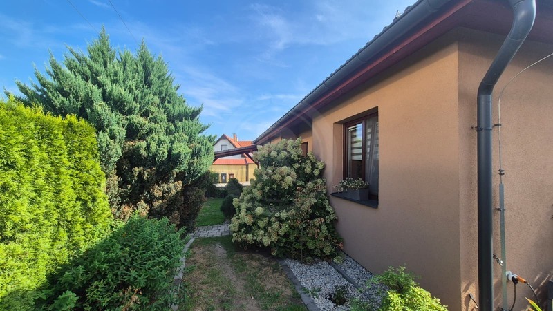 PRODEJ RODINNÉHO DOMU 4+KK, U SILA, BORŠOV NAD VLTAVOU
