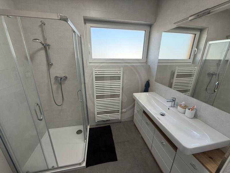 PRONÁJEM ŘADOVÉHO BUNGALOVU 3+KK, PLATANOVÁ, MLADÉ U ČB