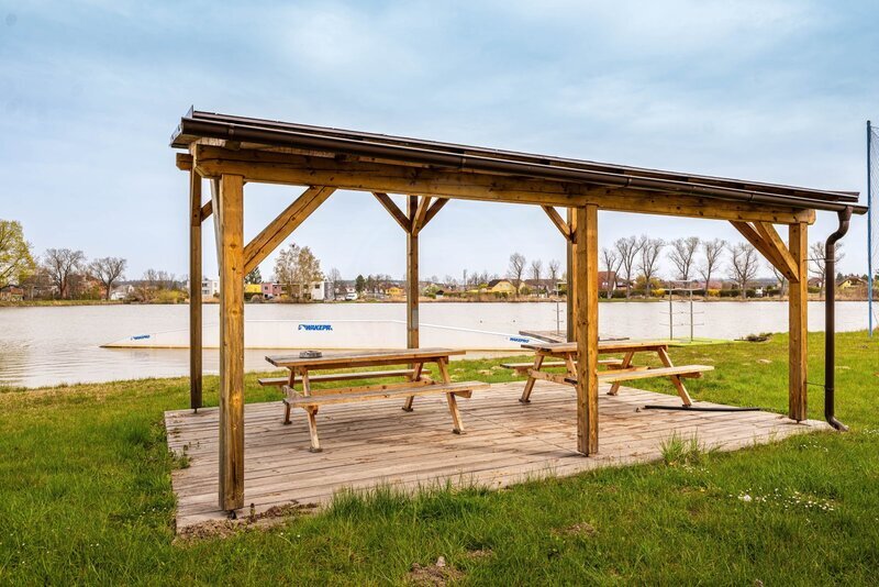 PRONÁJEM SPORTOVNÍHO AREÁLU, NEMANICKÝ RYBNÍK, Č. BUDĚJOVICE