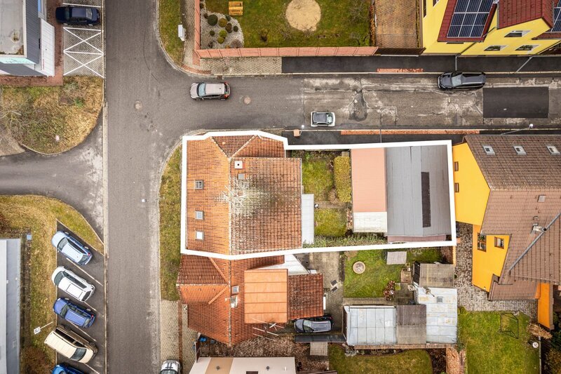 PRODEJ RODINNÉHO DOMU 4+1 S DVOUGARÁŽÍ, ROKYCANOVA, ČB