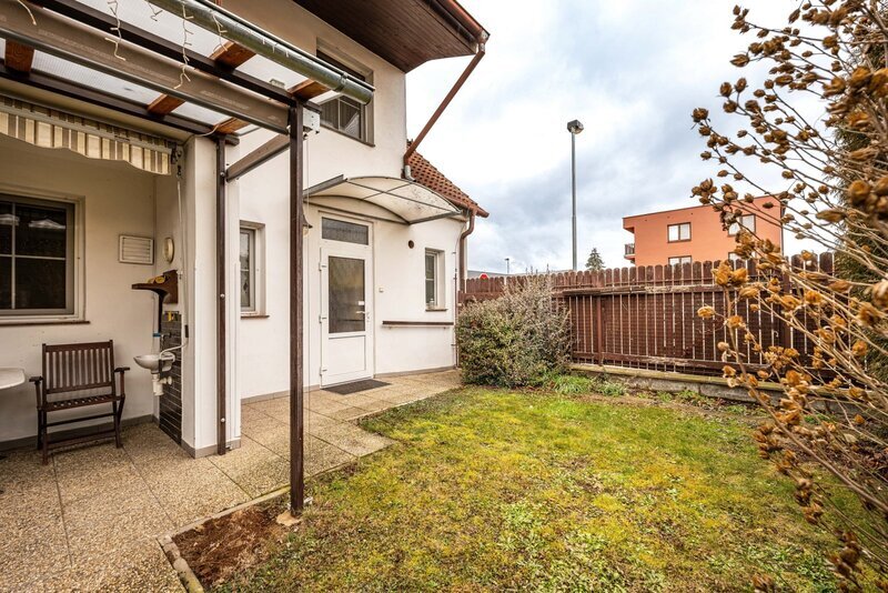 PRODEJ RODINNÉHO DOMU 4+1 S DVOUGARÁŽÍ, ROKYCANOVA, ČB