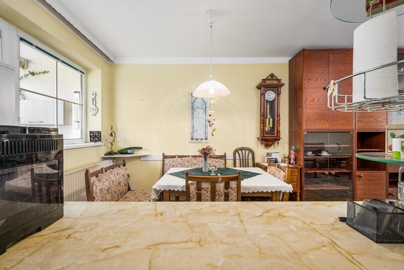 PRODEJ RODINNÉHO DOMU 4+1 S DVOUGARÁŽÍ, ROKYCANOVA, ČB