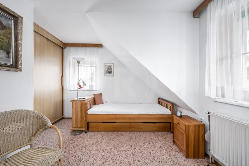 PRODEJ RODINNÉHO DOMU 4+1 S DVOUGARÁŽÍ, ROKYCANOVA, ČB