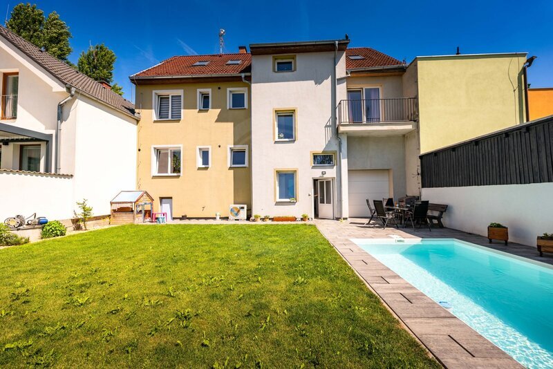 PRODEJ RODINNÉHO DOMU, THOMAYEROVA, ČESKÉ BUDĚJOVICE
