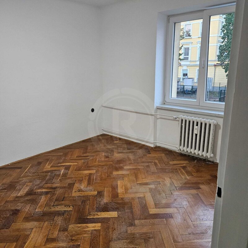 PRONÁJEM BYTU 3+1 S BALKONEM, GEN. SVOBODY, ČESKÉ BUDĚJOVICE