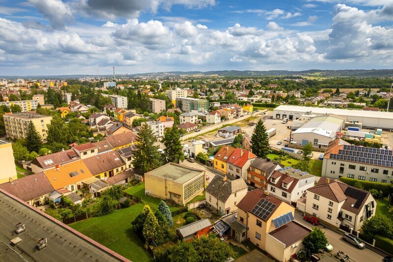 PRODEJ RODINNÉHO DOMU S GARÁŽÍ, K. LÁVIČKY, ROŽNOV, ČB