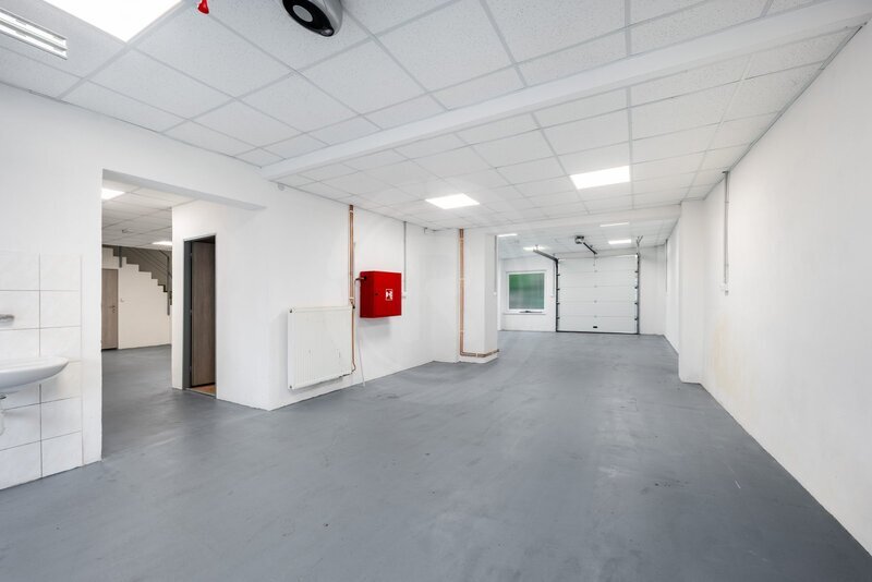 PRODEJ KOMERČNÍHO AREÁLU, LEDENICE, OKR. Č. BUDĚJOVICE