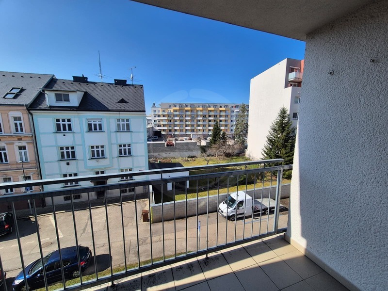 PRODEJ BYTU 3+1 S GARÁŽÍ, KLARICOVA, ČESKÉ BUDĚJOVICE