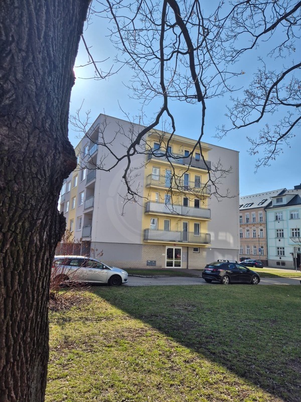 PRODEJ BYTU 3+1 S GARÁŽÍ, KLARICOVA, ČESKÉ BUDĚJOVICE