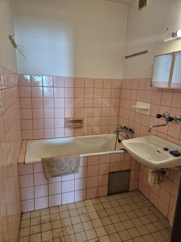 PRODEJ BYTU 3+1 S GARÁŽÍ, KLARICOVA, ČESKÉ BUDĚJOVICE