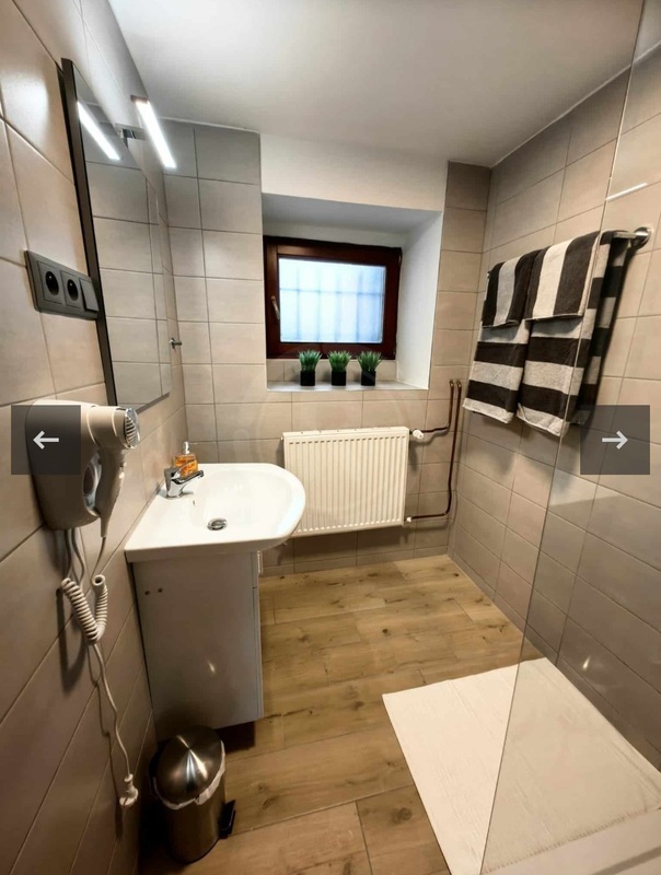 PRODEJ RD, 3 APARTMÁNY, PARKOVÁNÍ, ČESKÝ KRUMLOV