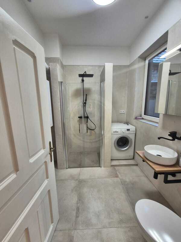 PRONÁJEM PROSTORNÉHO BYTU 3+KK, KARLA IV., ČESKÉ BUDĚJOVICE