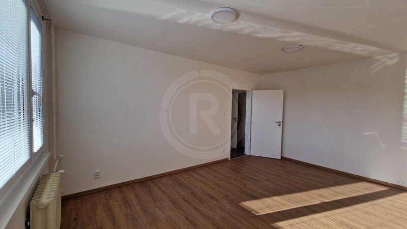 PRONÁJEM BYTU 1+1 S BALKONEM, U TROJICE, ČESKÉ BUDĚJOVICE