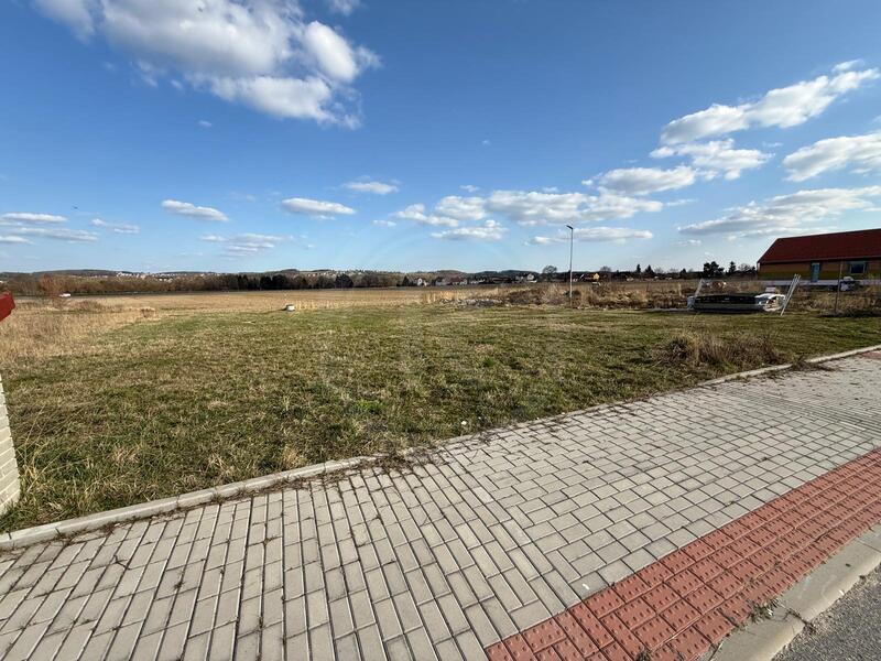 PRODEJ STAVEBNÍHO POZEMKU, NA DĚKANSKÝCH POLÍCH, ČB