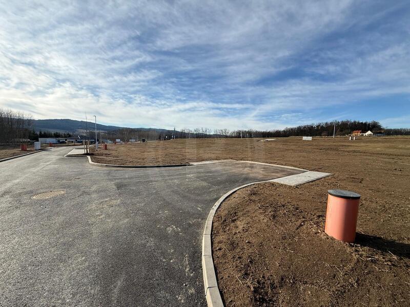 PRODEJ STAVEBNÍCH PARCEL 971 - 1.441 M2, LIPÍ U Č. BUDĚJOVIC