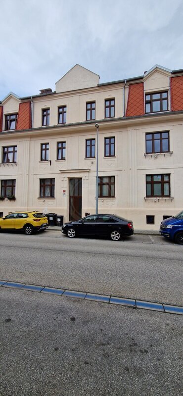 PRONÁJEM BYTU 2+1 S BALKONEM, DUKELSKÁ, Č. BUDĚJOVICE